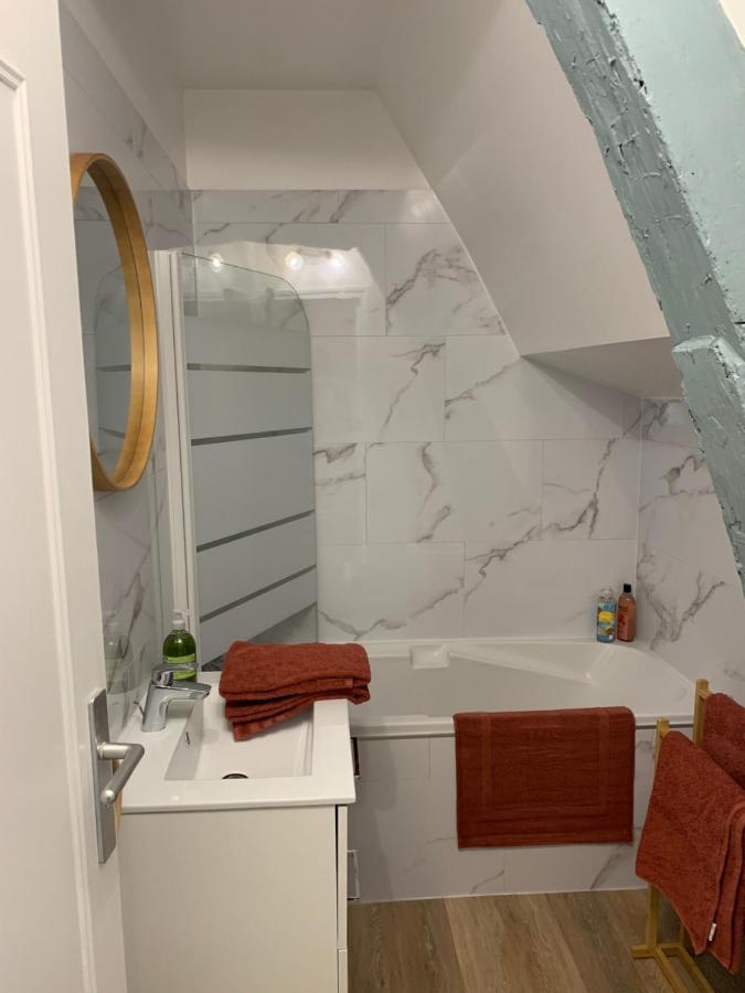 Charmant Appartement Renove Байо Екстериор снимка