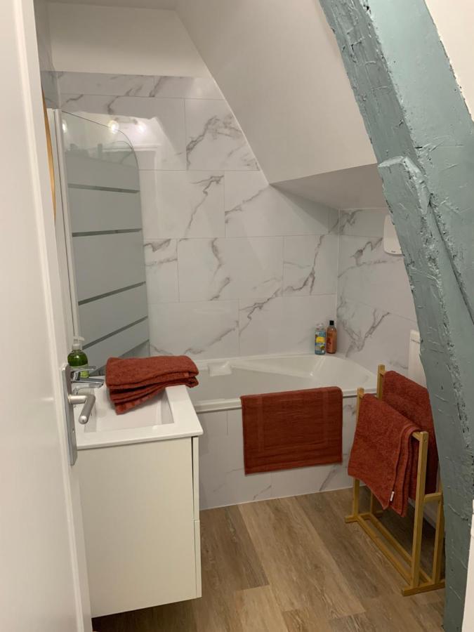 Charmant Appartement Renove Байо Екстериор снимка